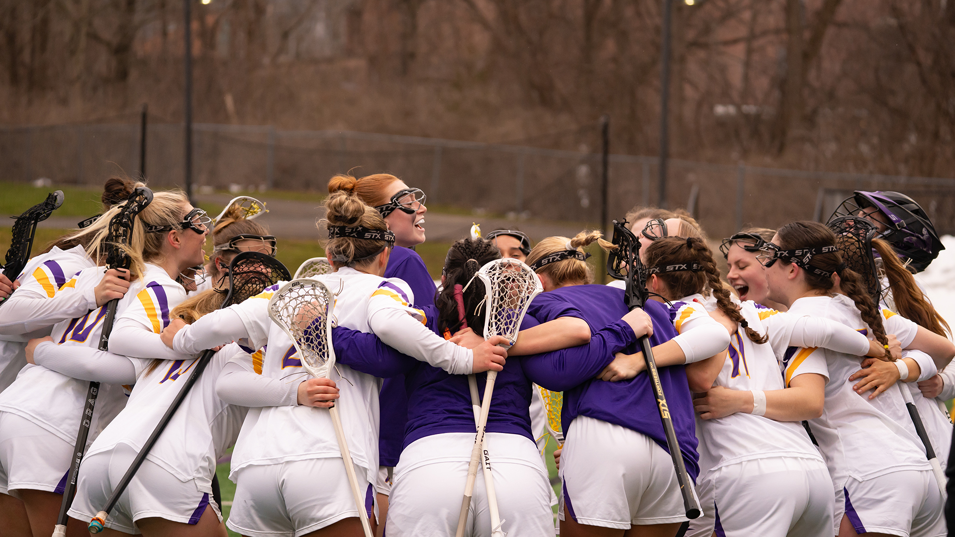A photo of Alfred University women's lacrosse players
