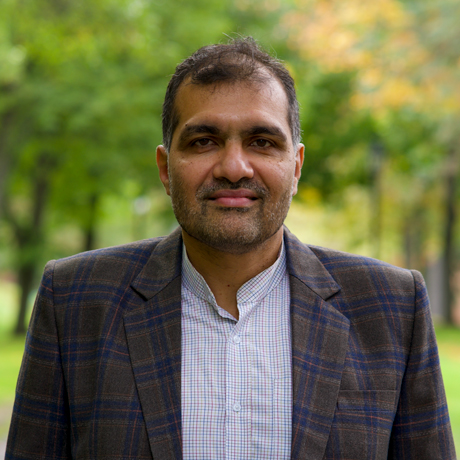 Harpreet Bedi, Associate Professor of Mathematics & Computer Science