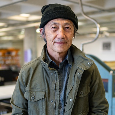  Xiaowen Chen, Professor of Printmaking