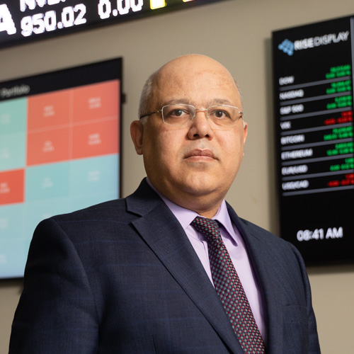 Ali Coskun, Associate Professor Accounting Headshot