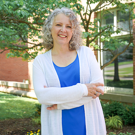 Shelly Freyn, Associate Professor of Marketing Headshot