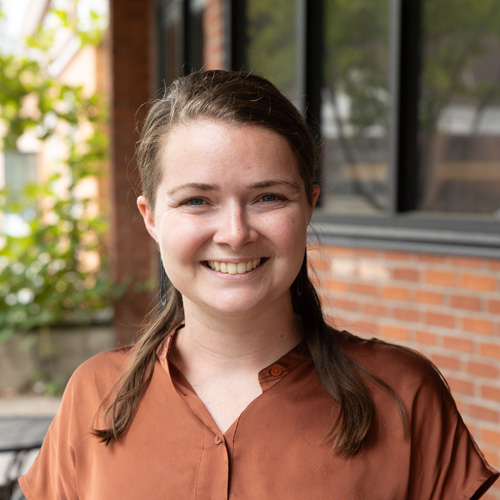  Grace Hanlon, Assistant Director of Arts Admissions Headshot