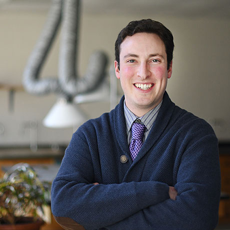 Geoff Lippa, Associate Professor of Biology Headshot
