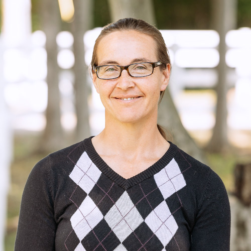 Teresa Oliver, Head Dressage Coach/Assistant Hunt Seat Coach/Instructor/Trainer