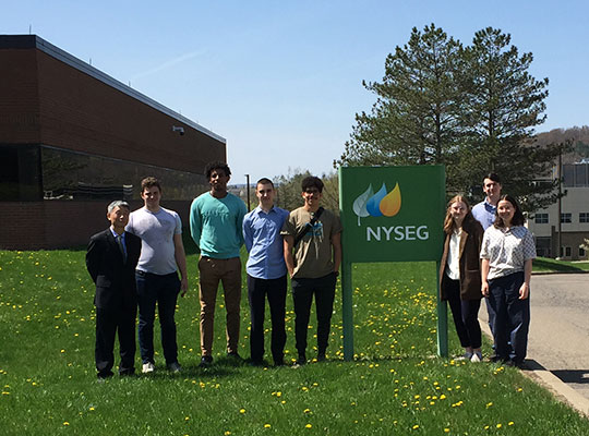 Students make second visit to NYSEG facility 