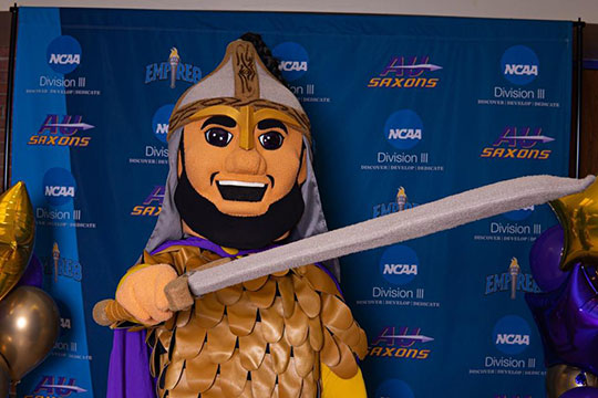 photo of saxon mascot
