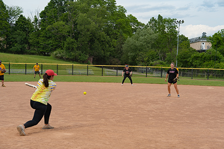 Softball at AU