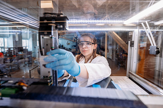 Zoey Keagle working in the CREATE Center