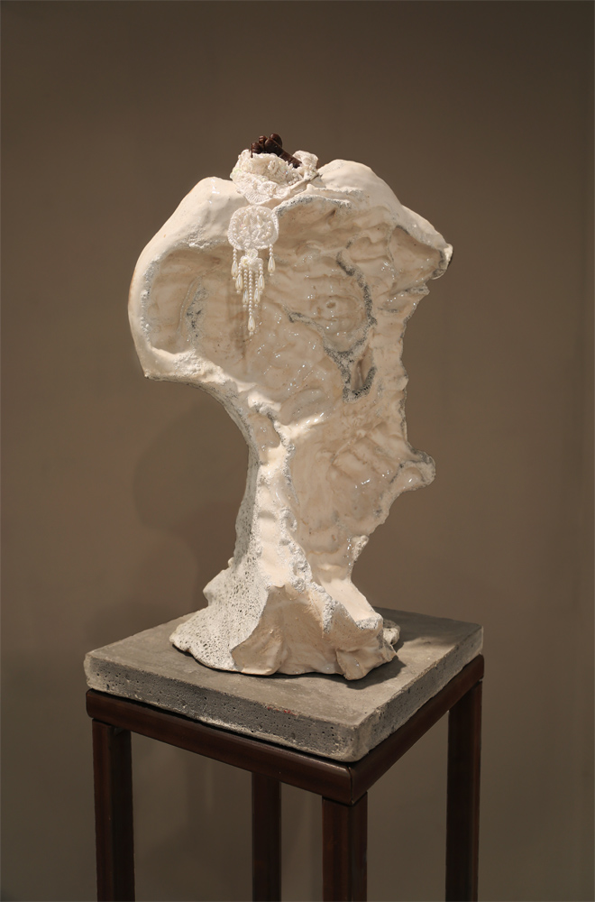 Glazed ceramics, fragmented of wedding dress, and wax casting