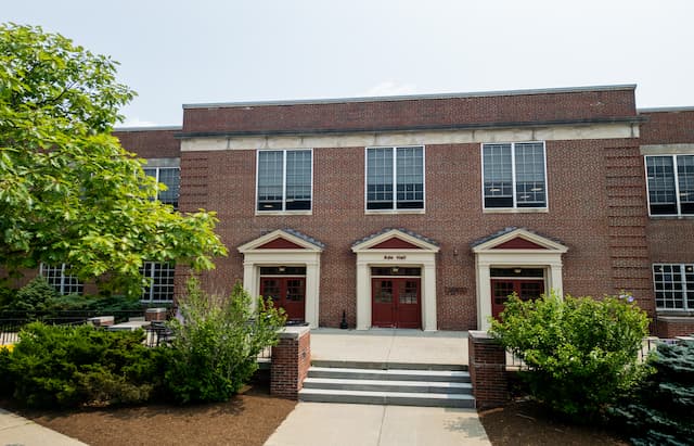 A photo of Ade Dining Hall at Alfred University