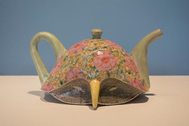 Teapot Style Form