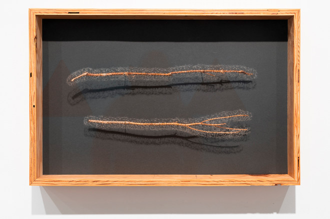 delicate gold sculpture