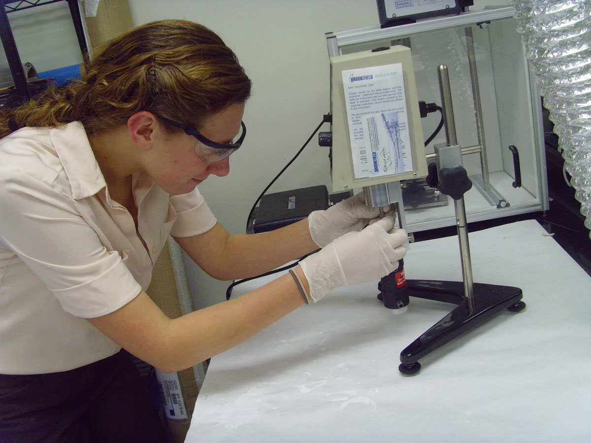 AU internship student on the job