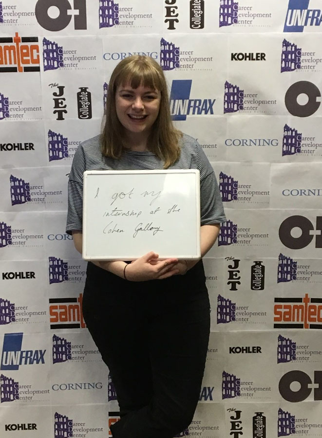 Internship student working at Cohen Gallery