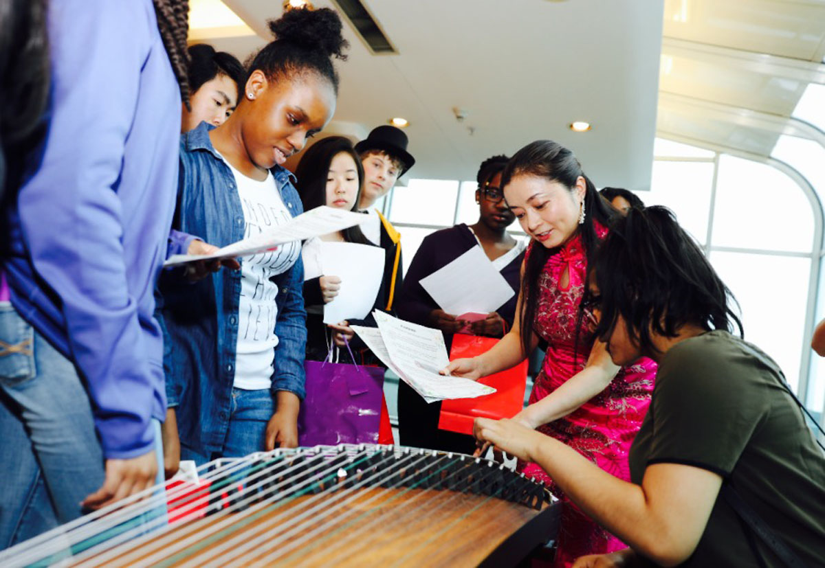 Guzheng Workshop students observing Daisy Wu