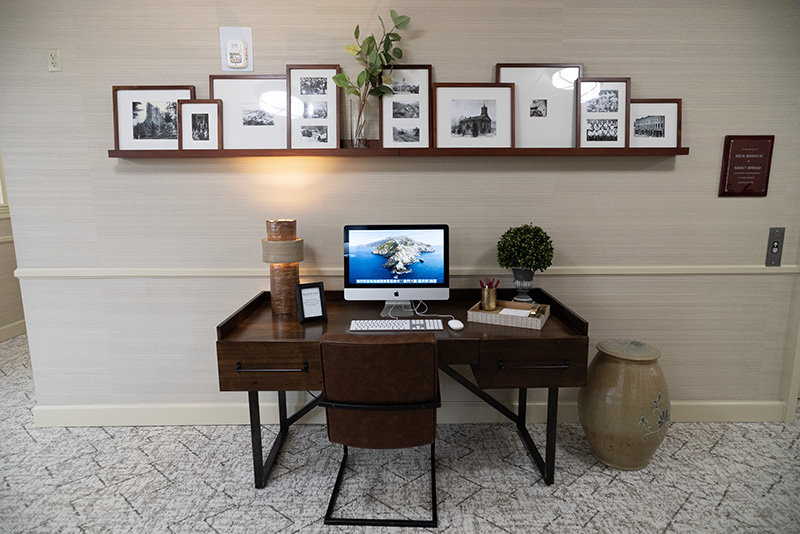 A photo of the lobby at the Saxon Inn