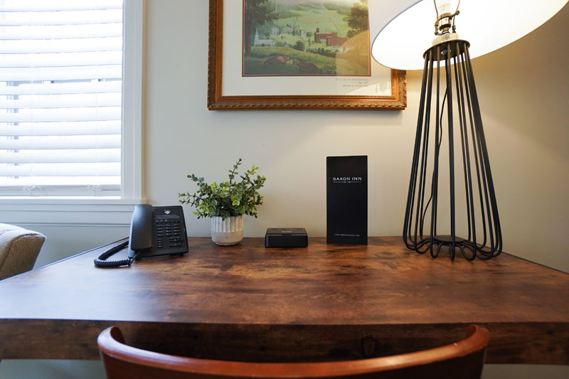 work table/desk with lamp and chair