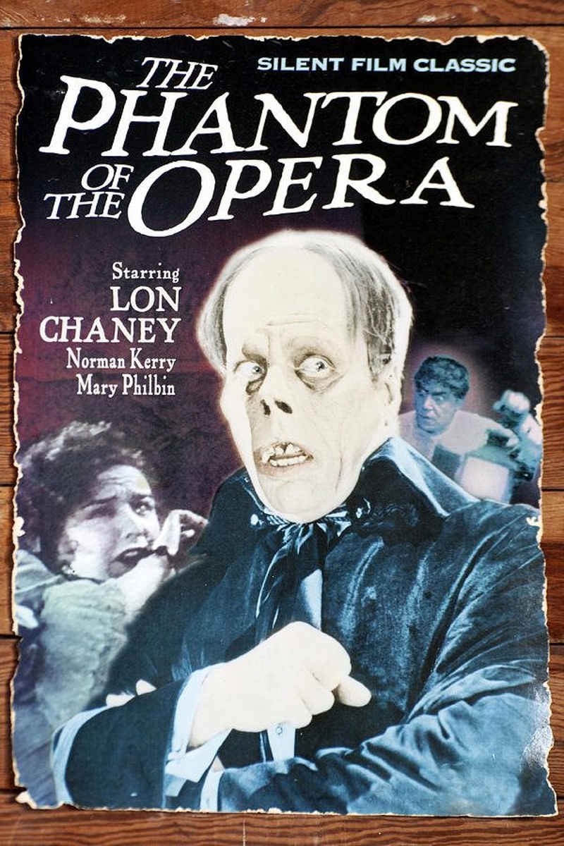 "Phantom of The Opera" Silent Film Classic. Starring Lon Chaney, Norman Keery, Mary Philbin